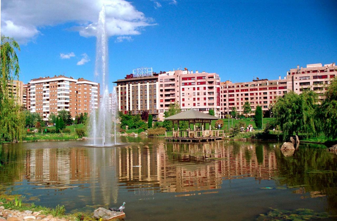 The Estafeta View Apartment Памплона Экстерьер фото